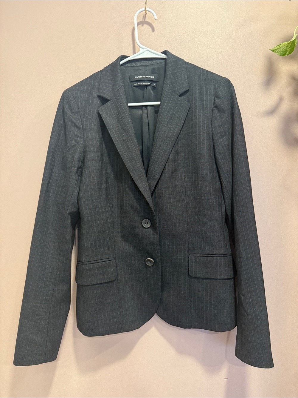 Club Monaco Charcoal Pinstripe Wool Blazer size 8